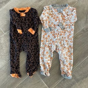 Set of 2 Burt’s Bees Halloween PJs Size 3-6M